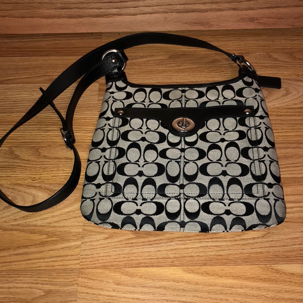 Coach crossbody like new